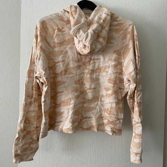 Vuori Bisque Camo Beach Hoodie (Medium) - Picture 6 of 6